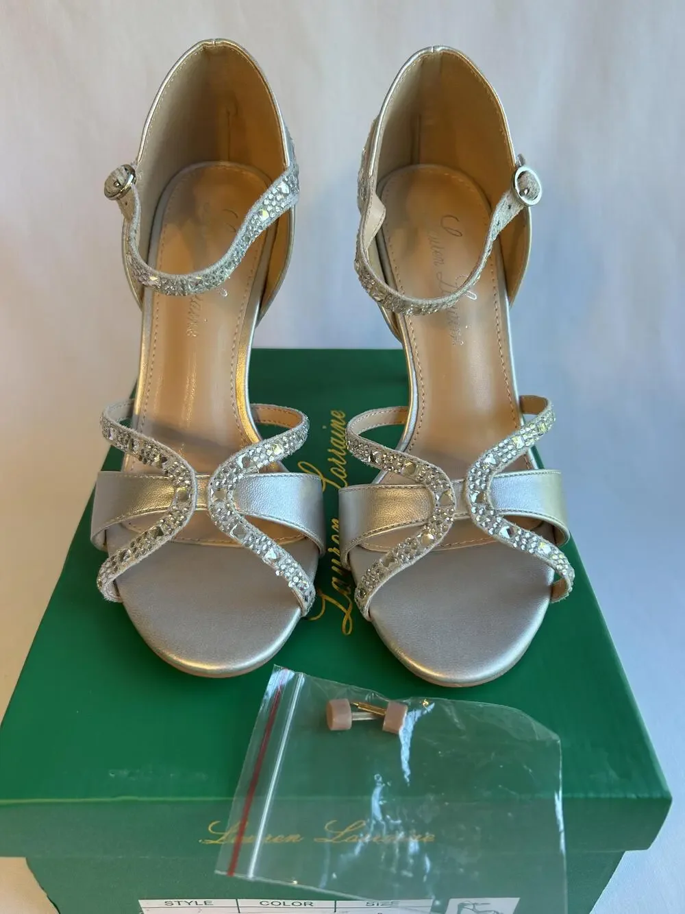Lauren Lorraine Shoes Womens Size 6 Silver Daisey Crystal Heels Sandals Dress